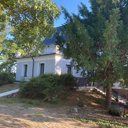 Villa Philip Noir Révfülöp Buitenkant foto